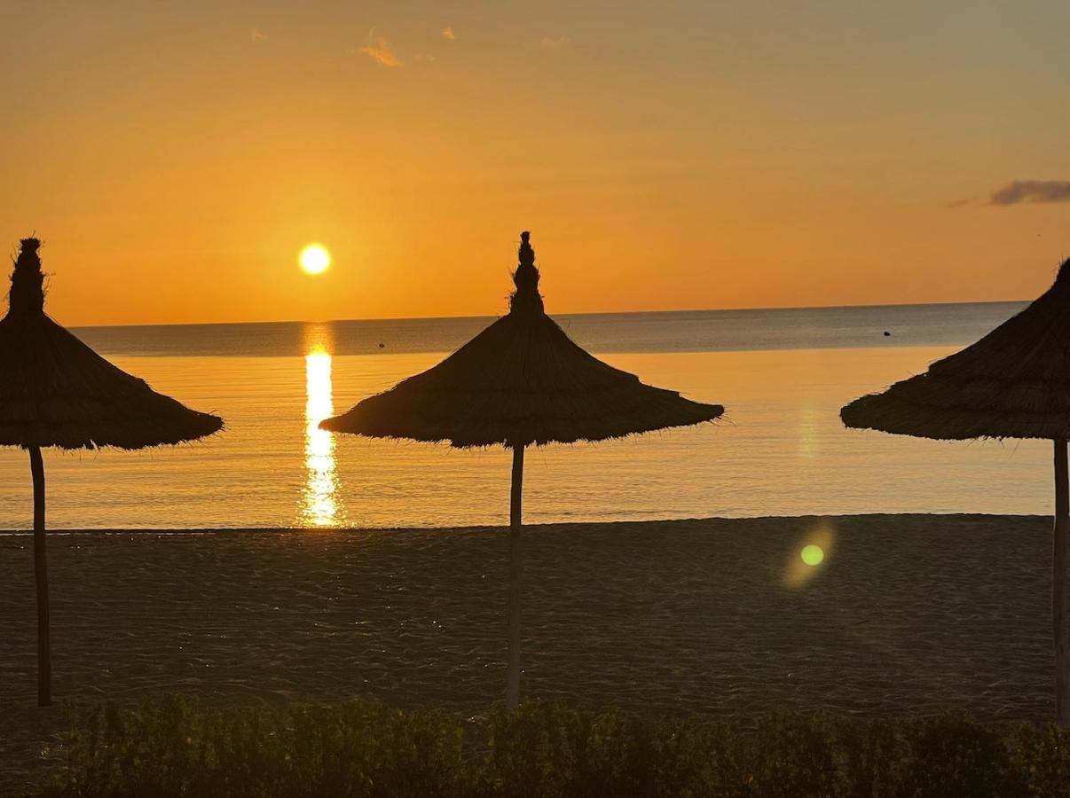Villa Eden Park Sur La Plage Fnideq Esterno foto
