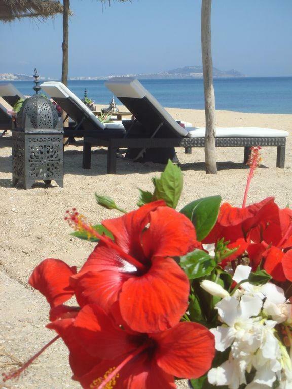 Villa Eden Park Sur La Plage Fnideq Esterno foto